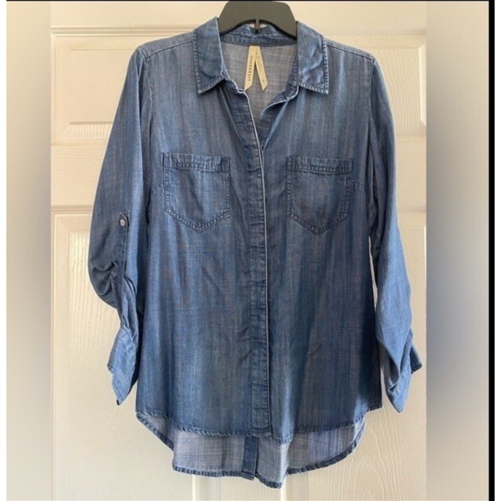 Stitch Fix Liverpool Chambray Button Down Top Size Small